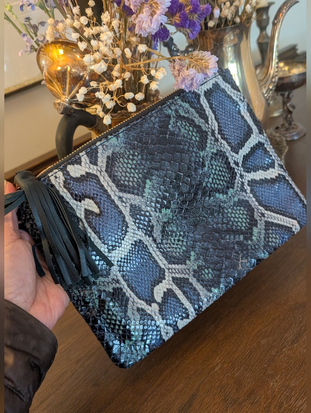 Post‎ Snake SkinZip Clutch in Teal and Black